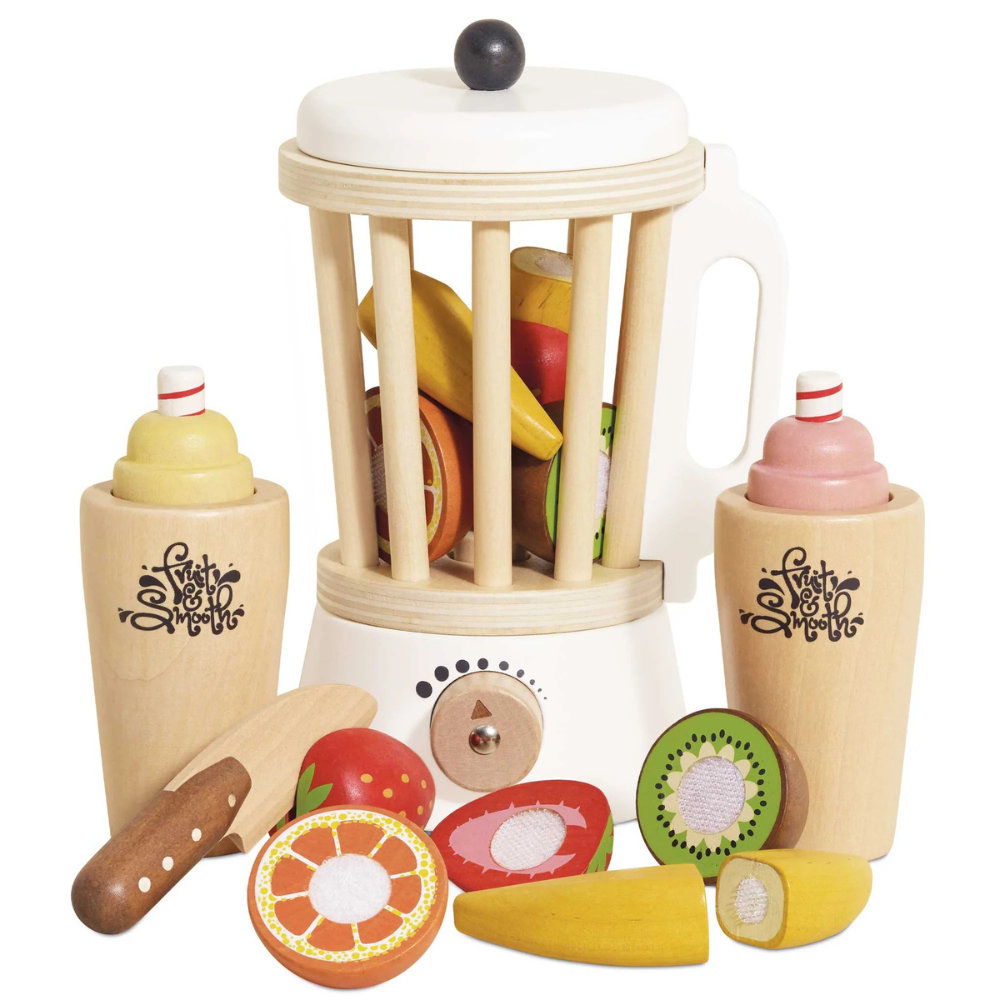 Wooden fruit & smoothie blender set