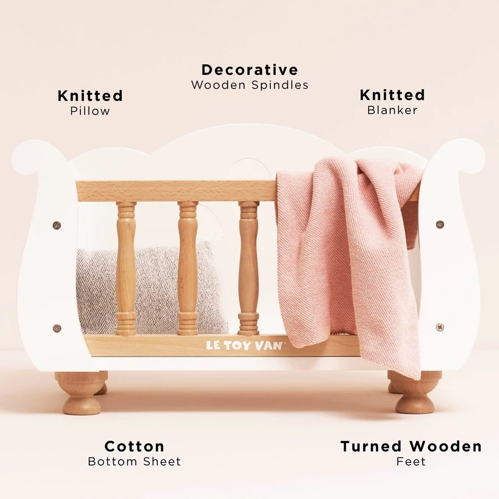 Dolls Wooden Cot (Le Toy Van) - Image 3