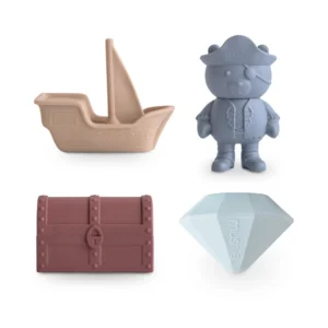 Mold free bath play set: Pirate
