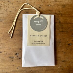 Fragrance Sachet - English Pear & Freesia