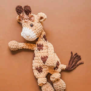 Giraffe Lovey (with / without bows)